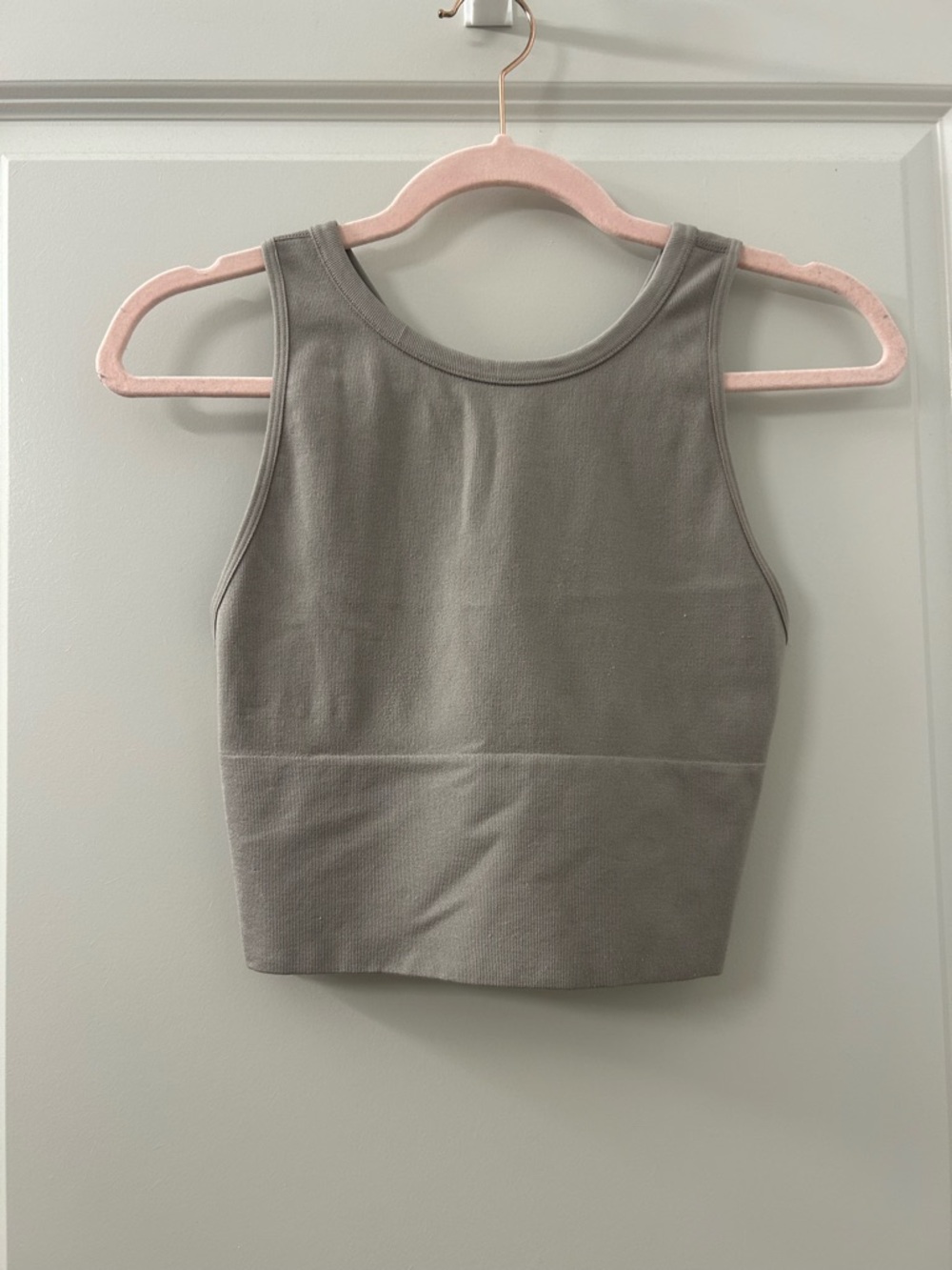 Forever 21 sage athletic top